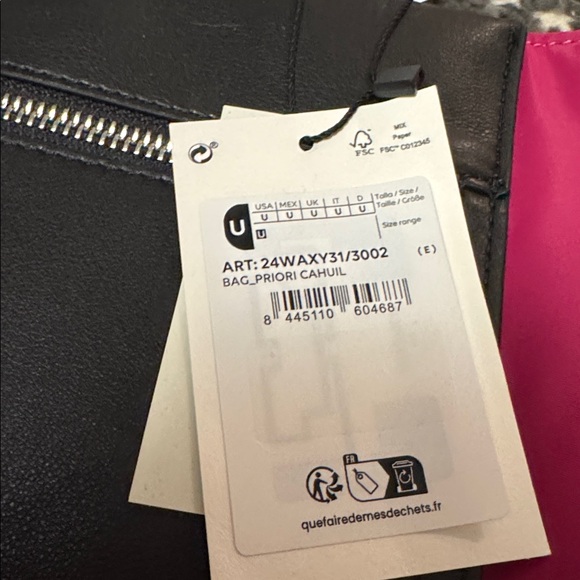 Desigual Fuchsia and Black Tote Bag filled with goodies - Picture 3 of 12